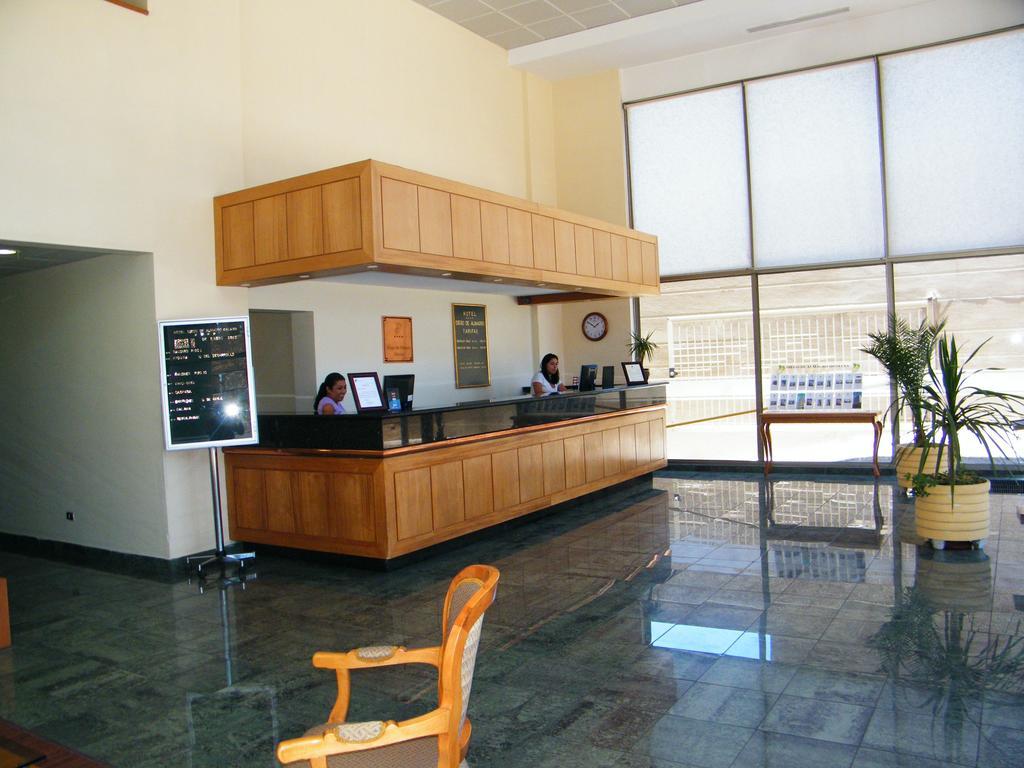 Hotel Diego De Almagro Каламa Екстериор снимка